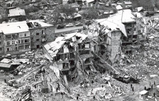 seisme-tremblement-de-terre-armenie-1988.jpg